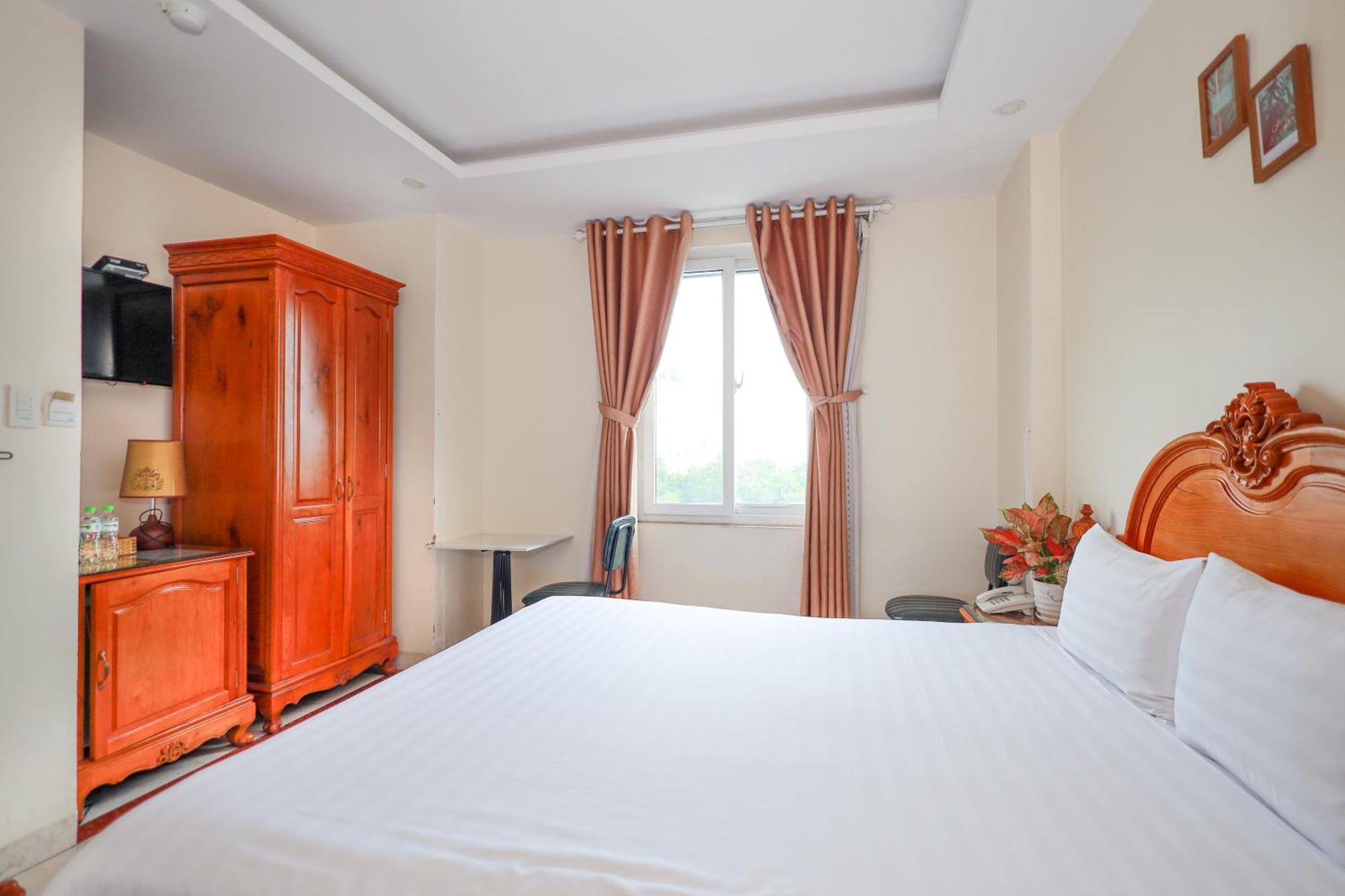 Erato Boutique 2* Ho Chi Minh City