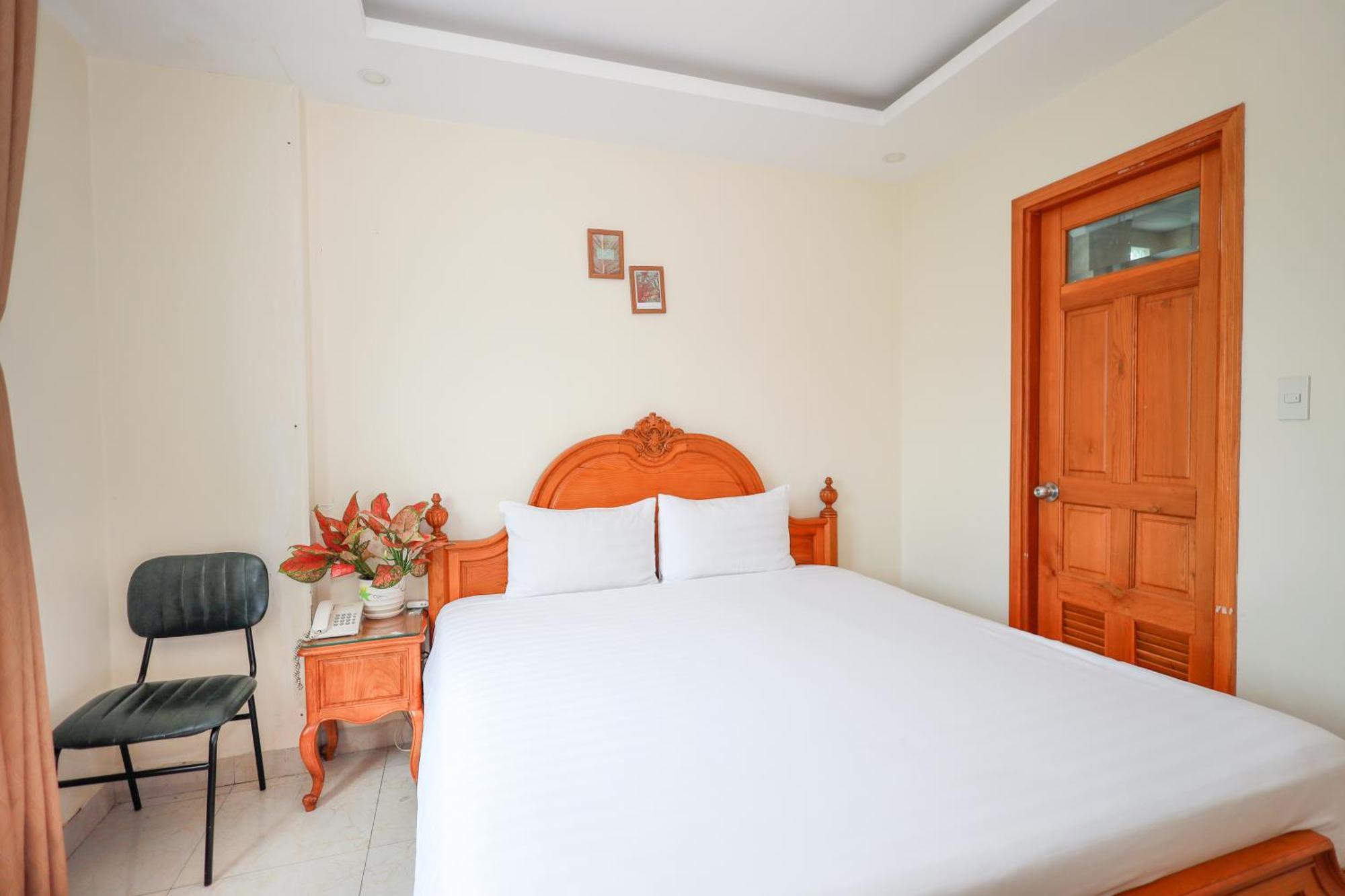 Erato Boutique Hotel 2*